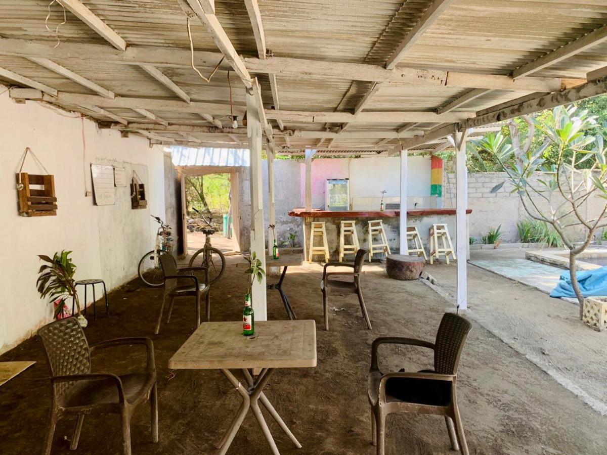Santai Bungalow غيلي تراوانغان المظهر الخارجي الصورة
